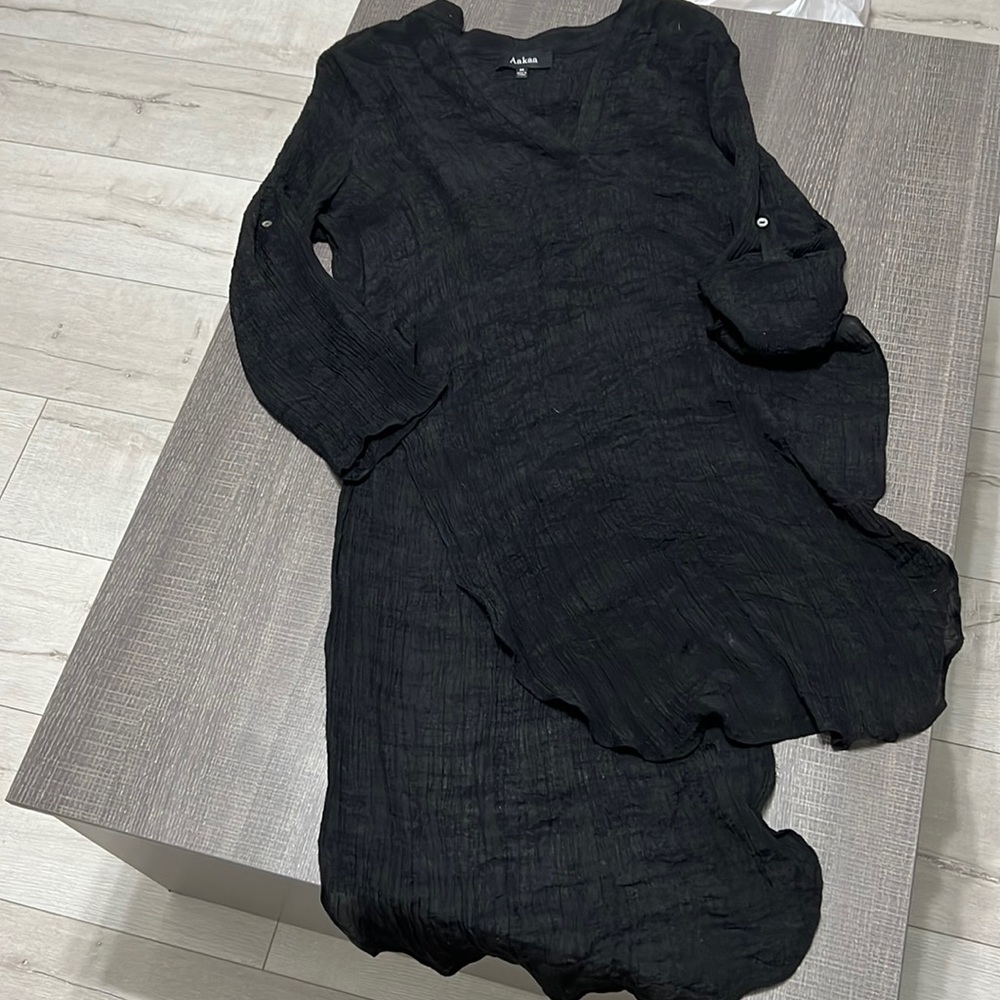 LAakaa cover up Black SZ Med